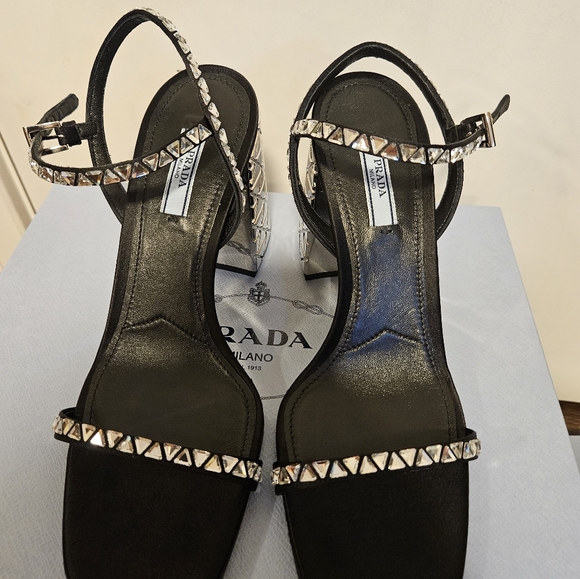 PRADA crystal-embellished Block Heel sandals SIZE 39 - Picture 8 of 8
